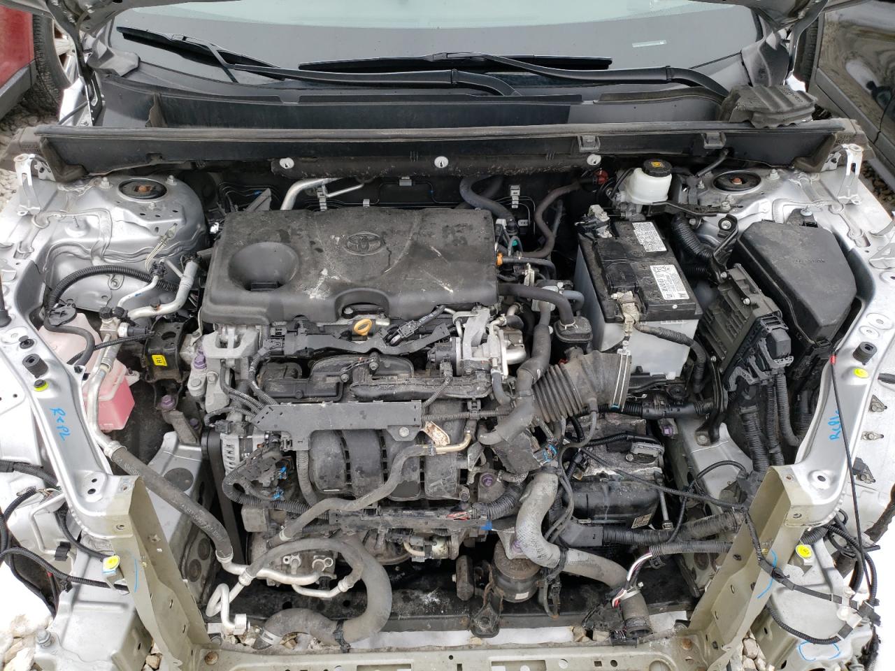 2T3F1RFV6KW081485 TOYOTA RAV4 2019