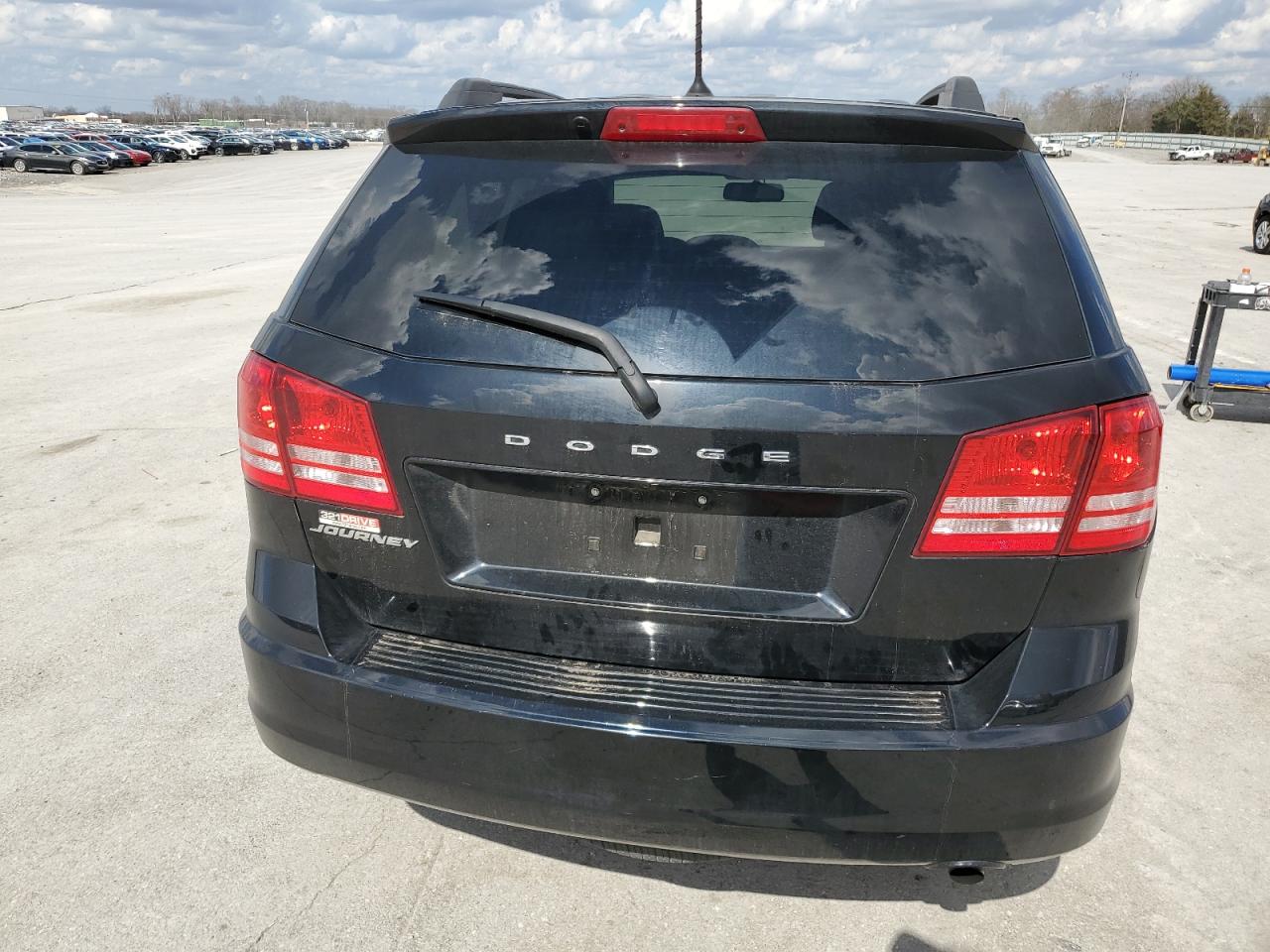 3C4PDCABXJT519534 2018 Dodge Journey Se