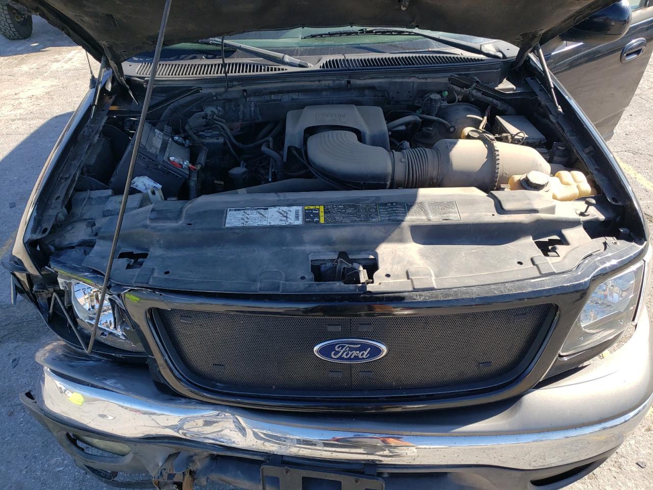 1FTRW08L22KB57038 2002 Ford F150 Supercrew