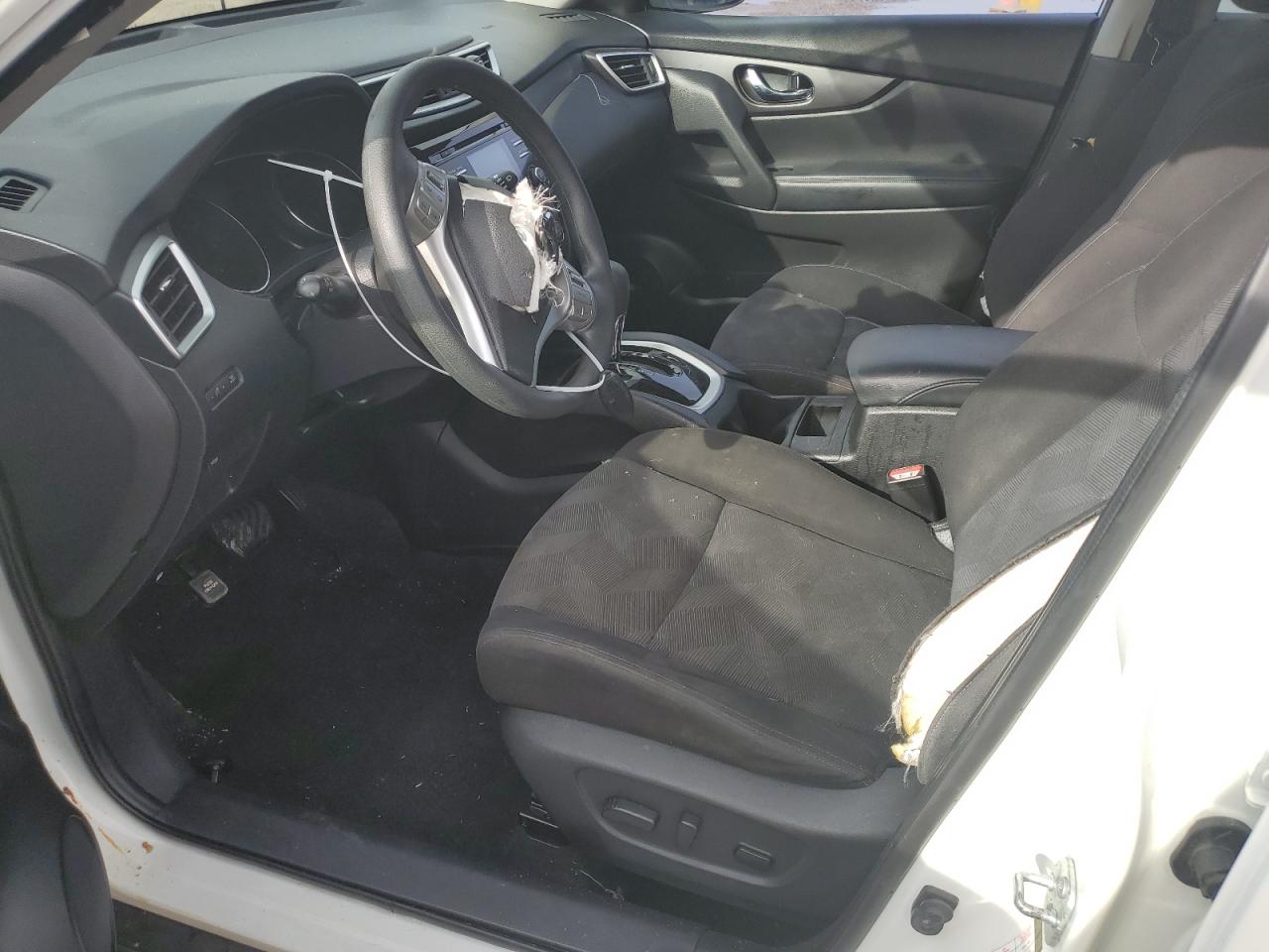 KNMAT2MT0GP721979 NISSAN ROGUE 2016