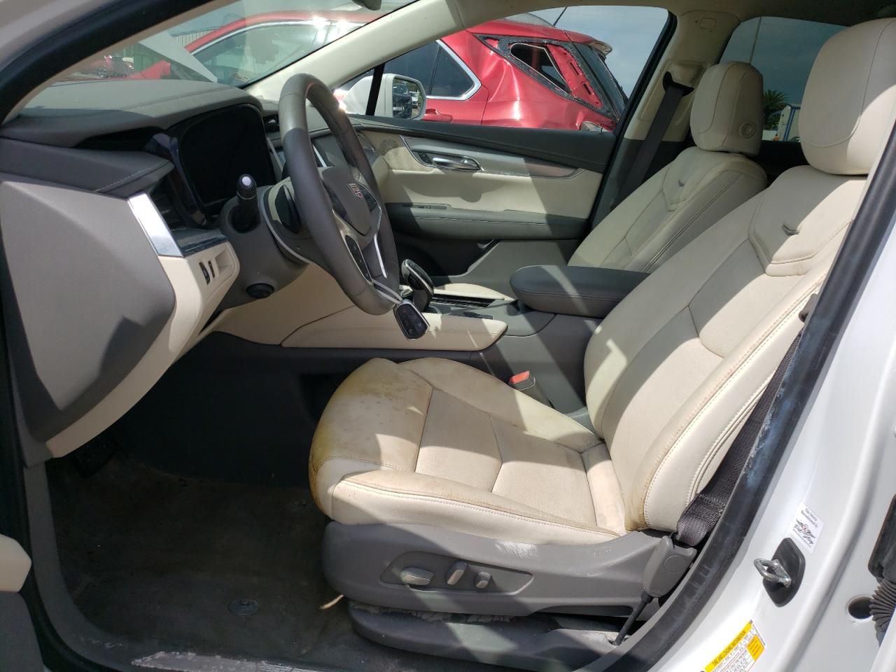 1gykncrs2kz252468 1GYKNCRS2KZ252468 2019 Cadillac Xt5 Luxury