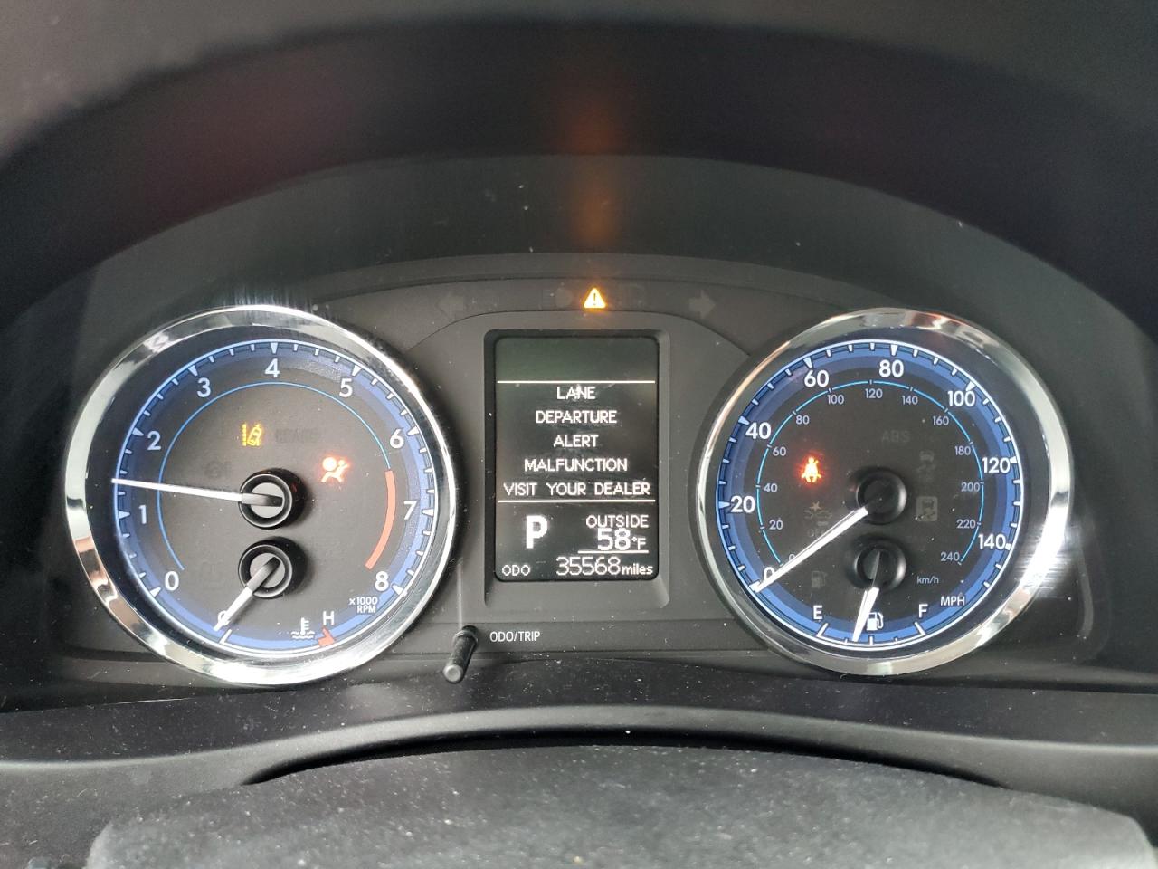 5YFBURHEXKP932376 TOYOTA COROLLA 2019