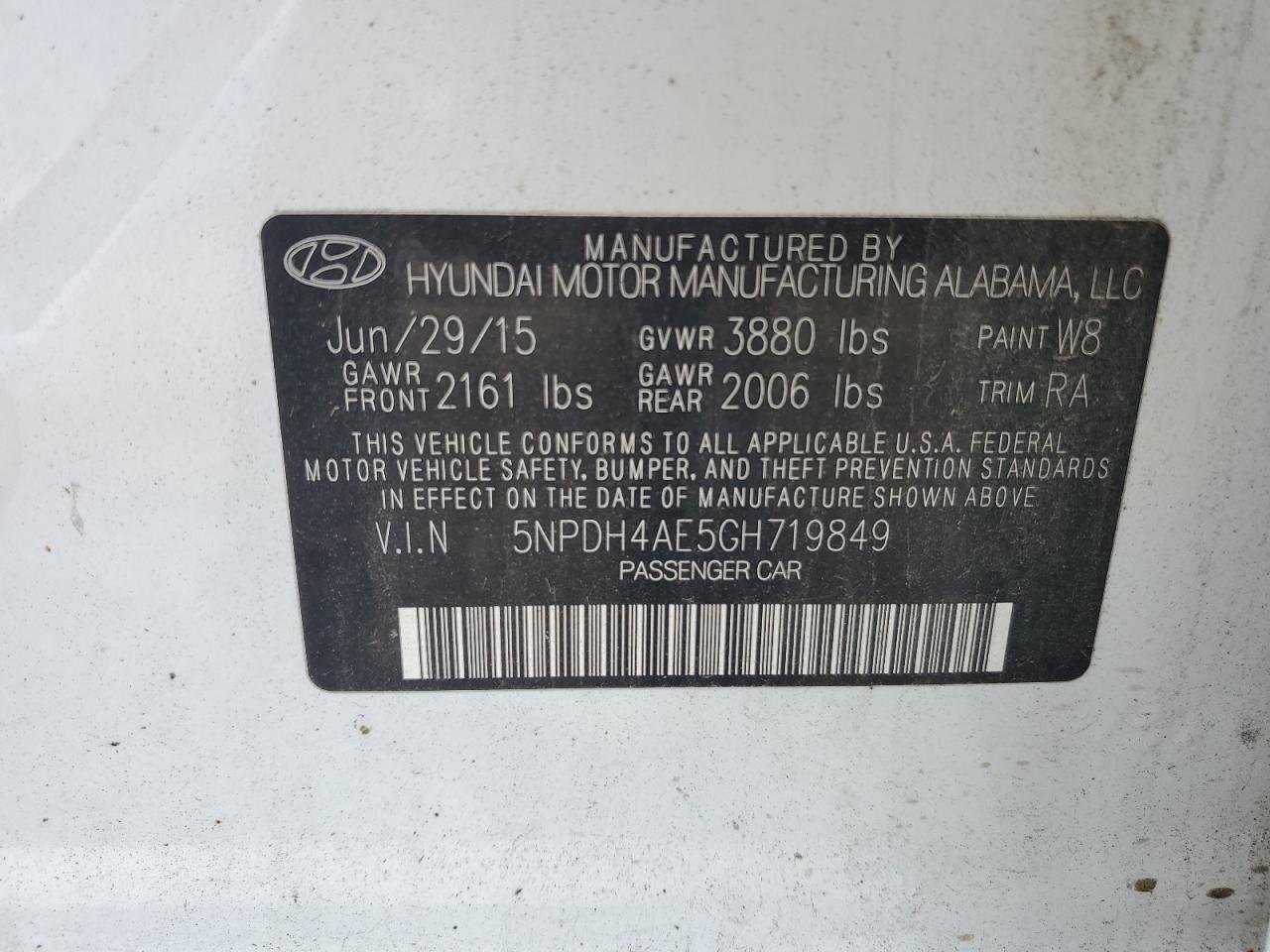 5NPDH4AE5GH719849 2016 Hyundai Elantra Se