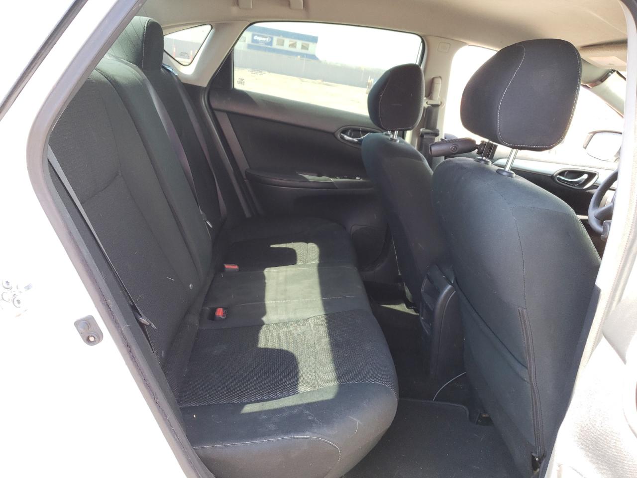 3N1AB7APXKY338813 NISSAN SENTRA 2019