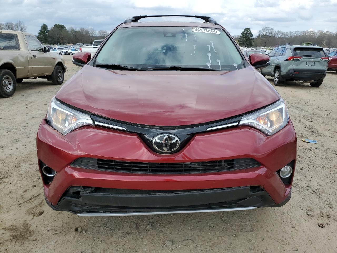 2T3WFREV3JW427994 TOYOTA RAV4 2018