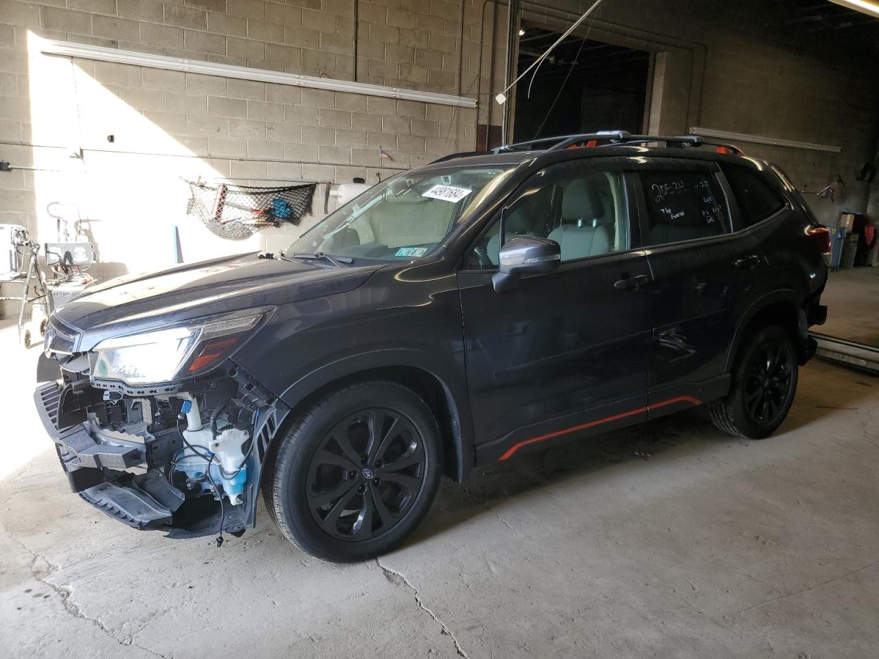 JF2SKAJCXKH500917 SUBARU FORESTER 2019