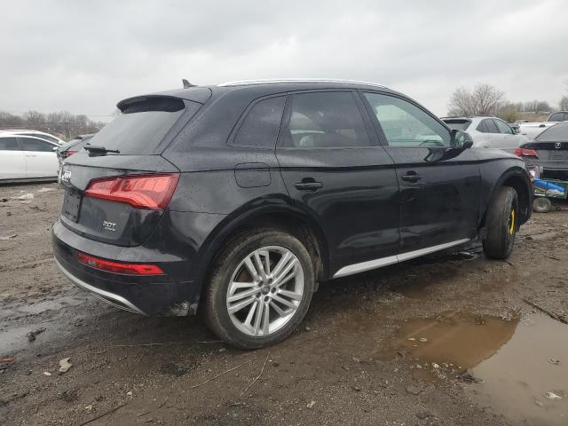  AUDI Q5 2018 Чорний