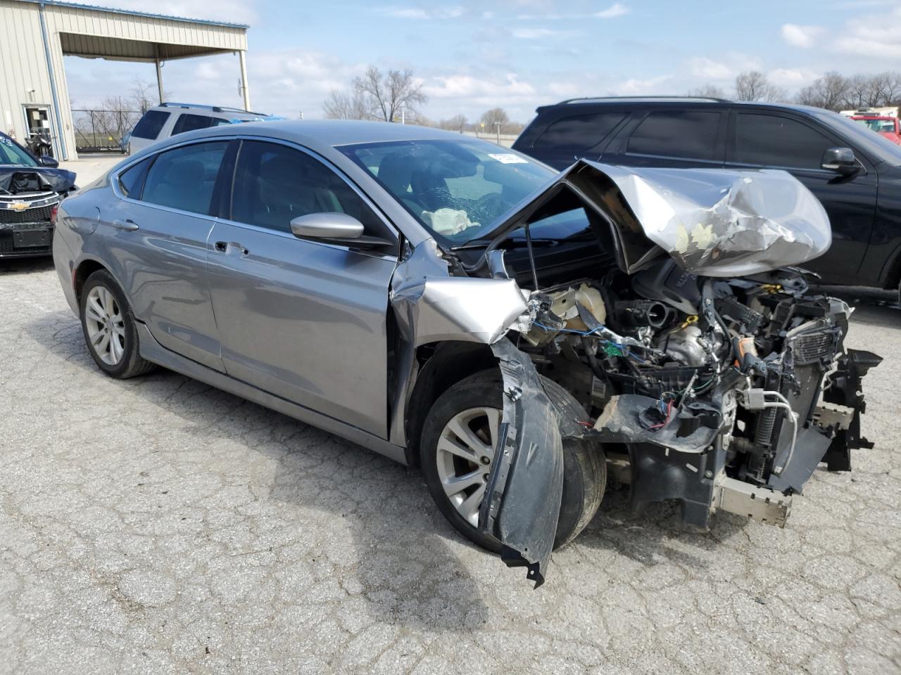 1C3CCCAB7GN125682 2016 Chrysler 200 Limited