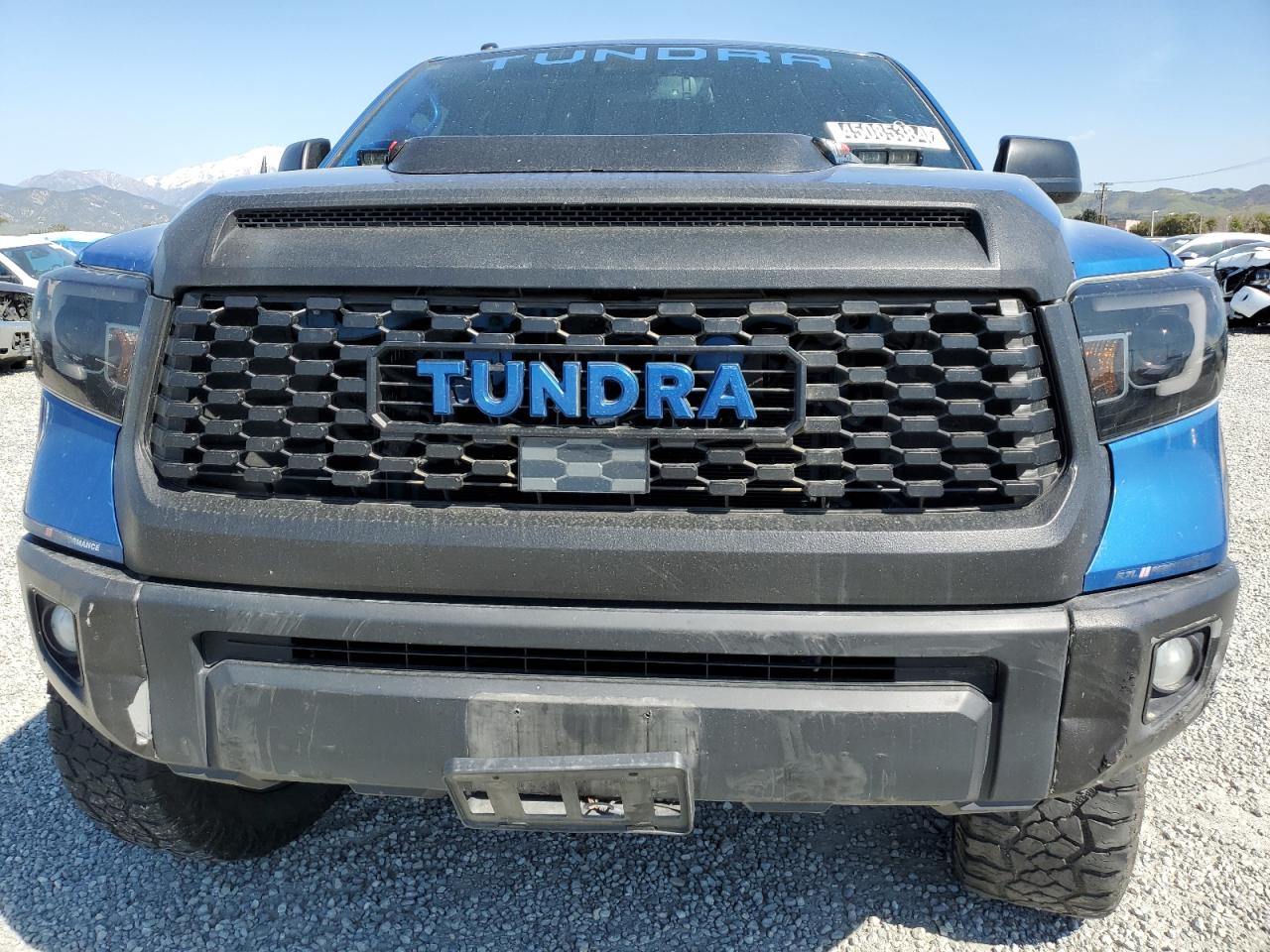 5TFRY5F12JX240205 2018 Toyota Tundra Double Cab Sr/Sr5