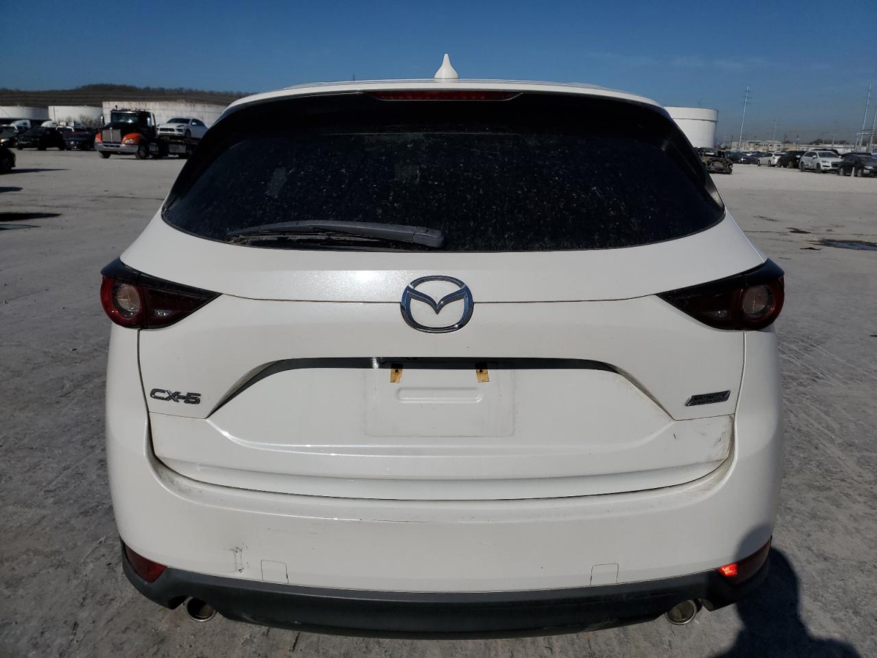 JM3KFACMXJ1400212 2018 Mazda Cx-5 Touring