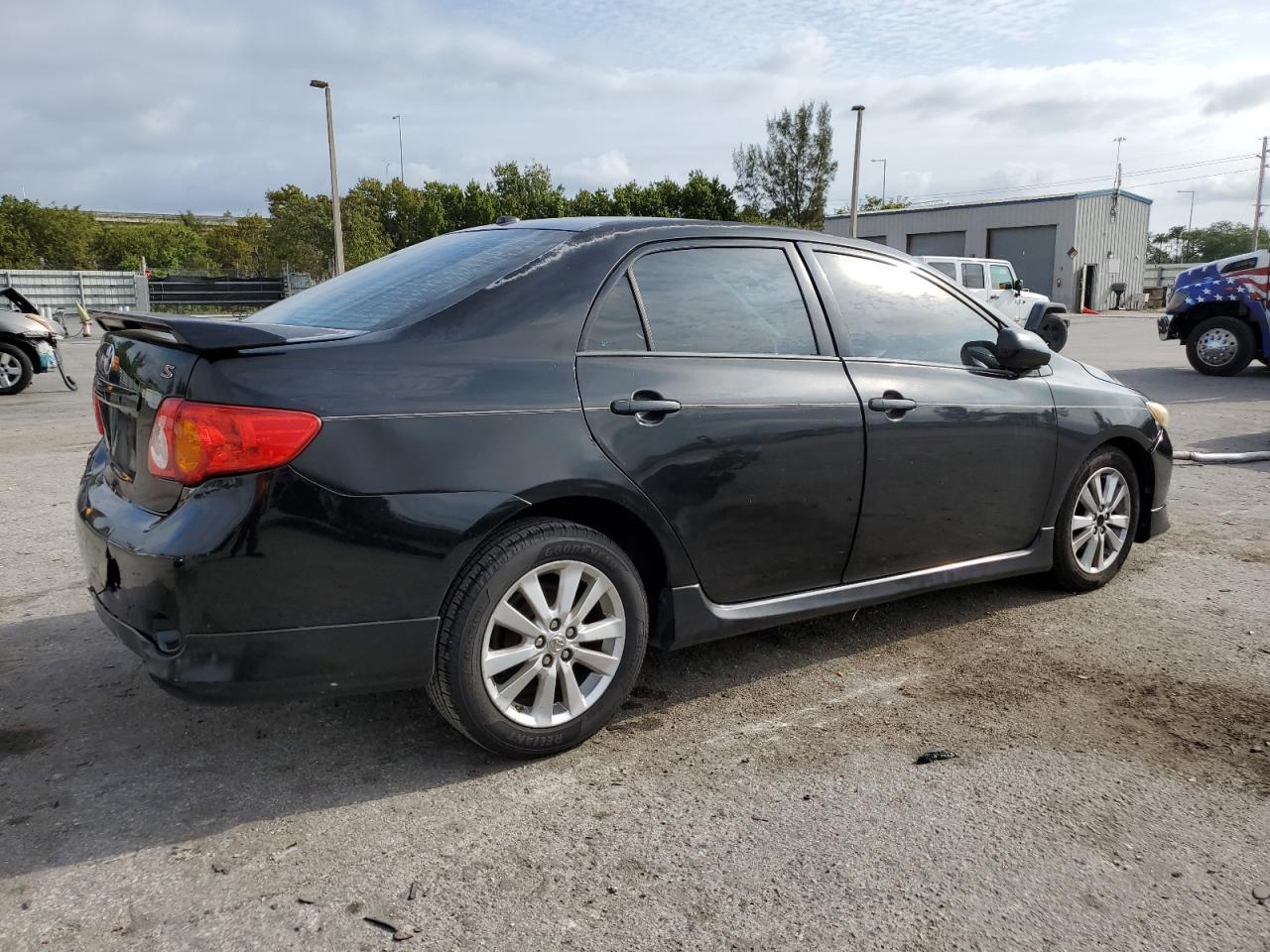 2T1BU4EE2AC416650 2010 Toyota Corolla Base