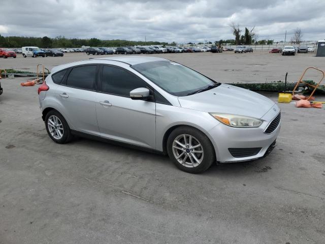 VIN 1FADP3K28FL223476 2015 Ford Focus, SE no.4