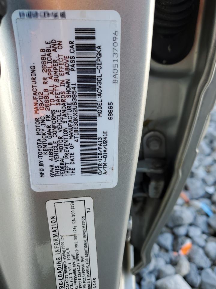 4T1BE30KX2U639541 2002 Toyota Camry Le