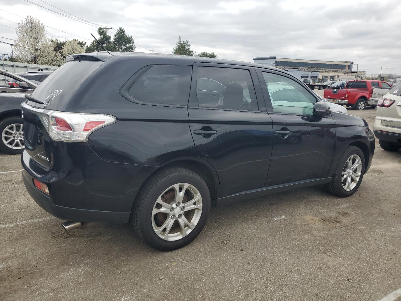 JA4AZ3A39EZ016182 2014 Mitsubishi Outlander Se