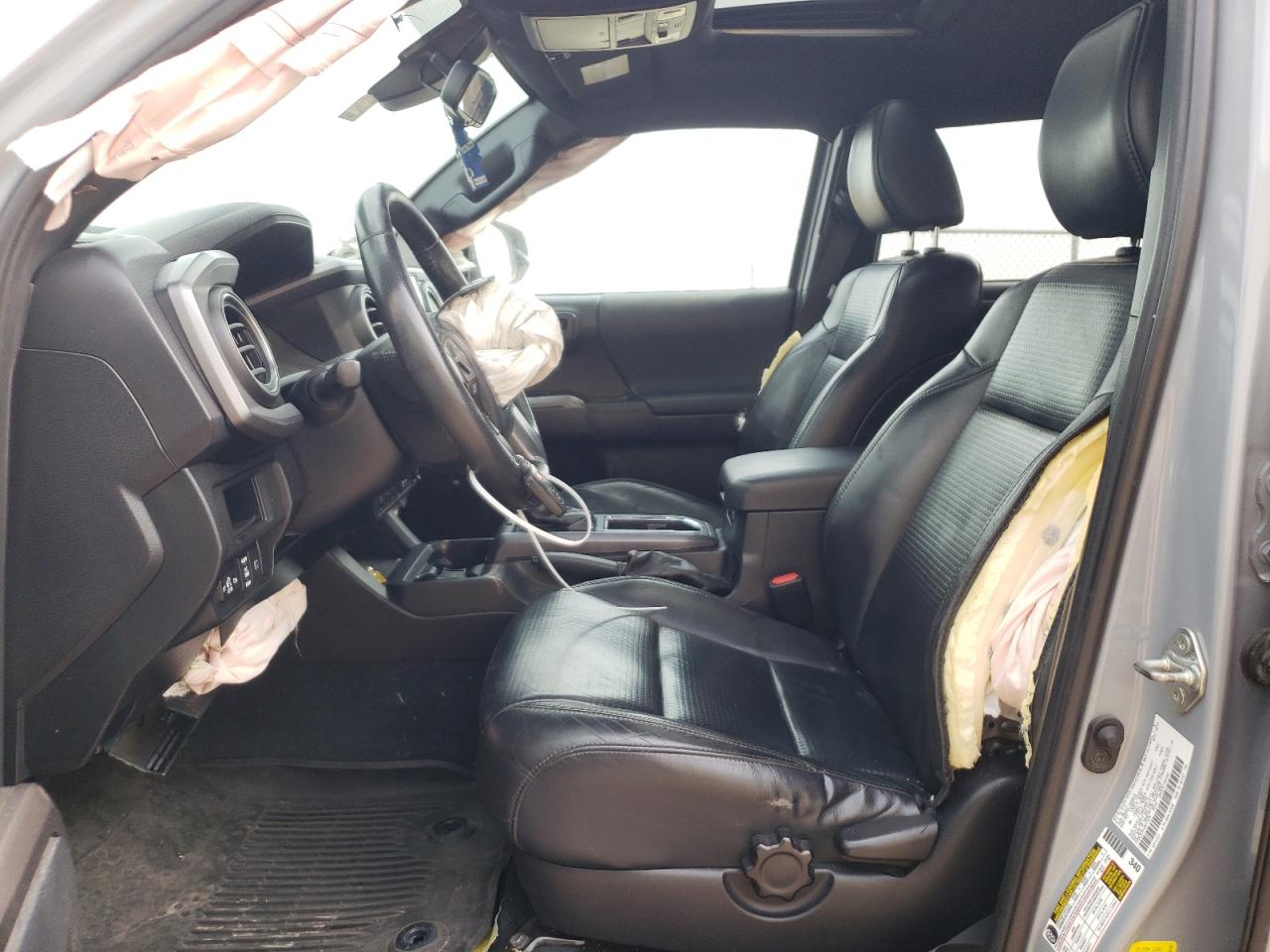 3TMAZ5CN1JM077876 TOYOTA TACOMA 2018