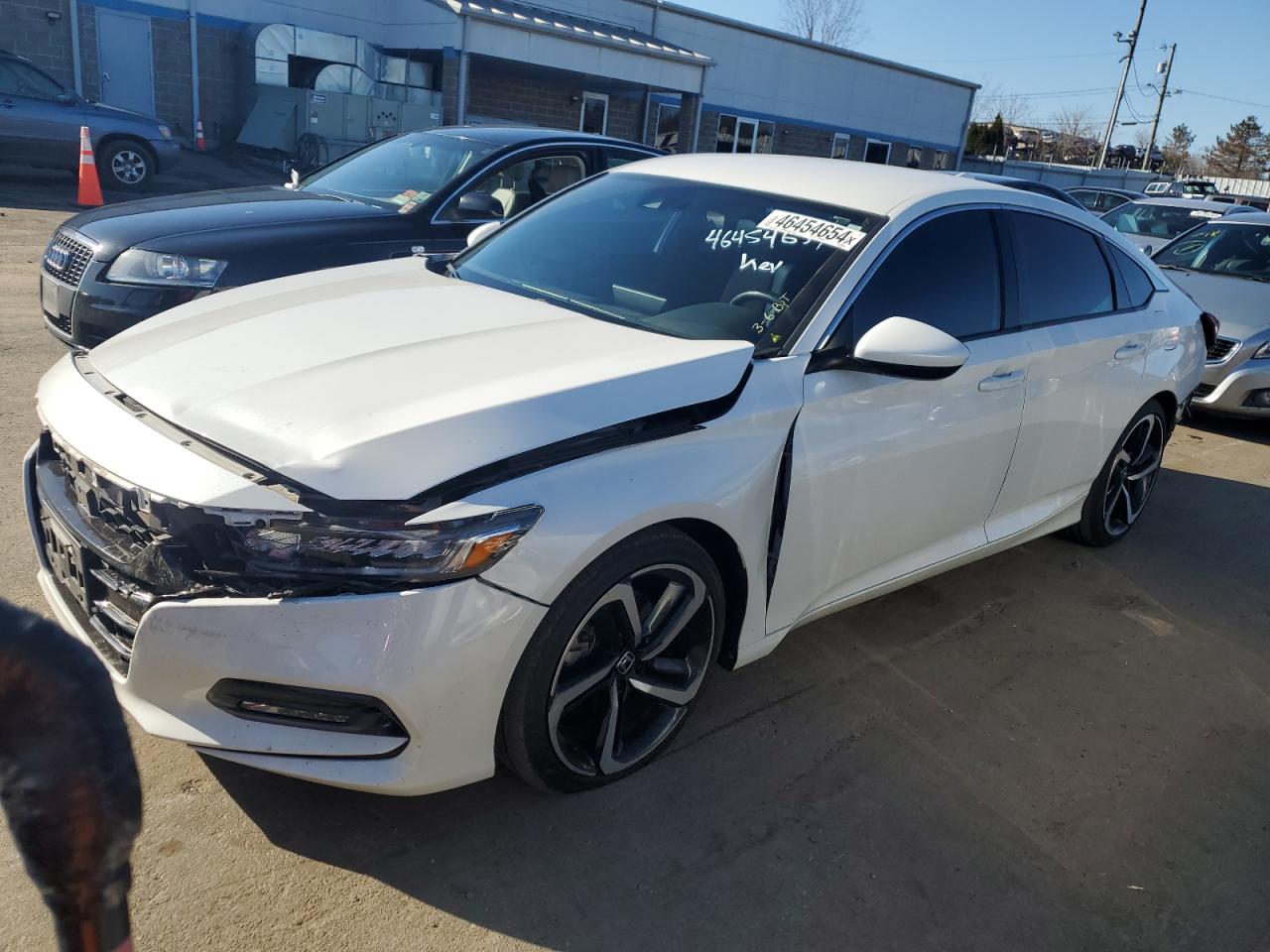 1HGCV1F30JA117063 HONDA ACCORD 2018