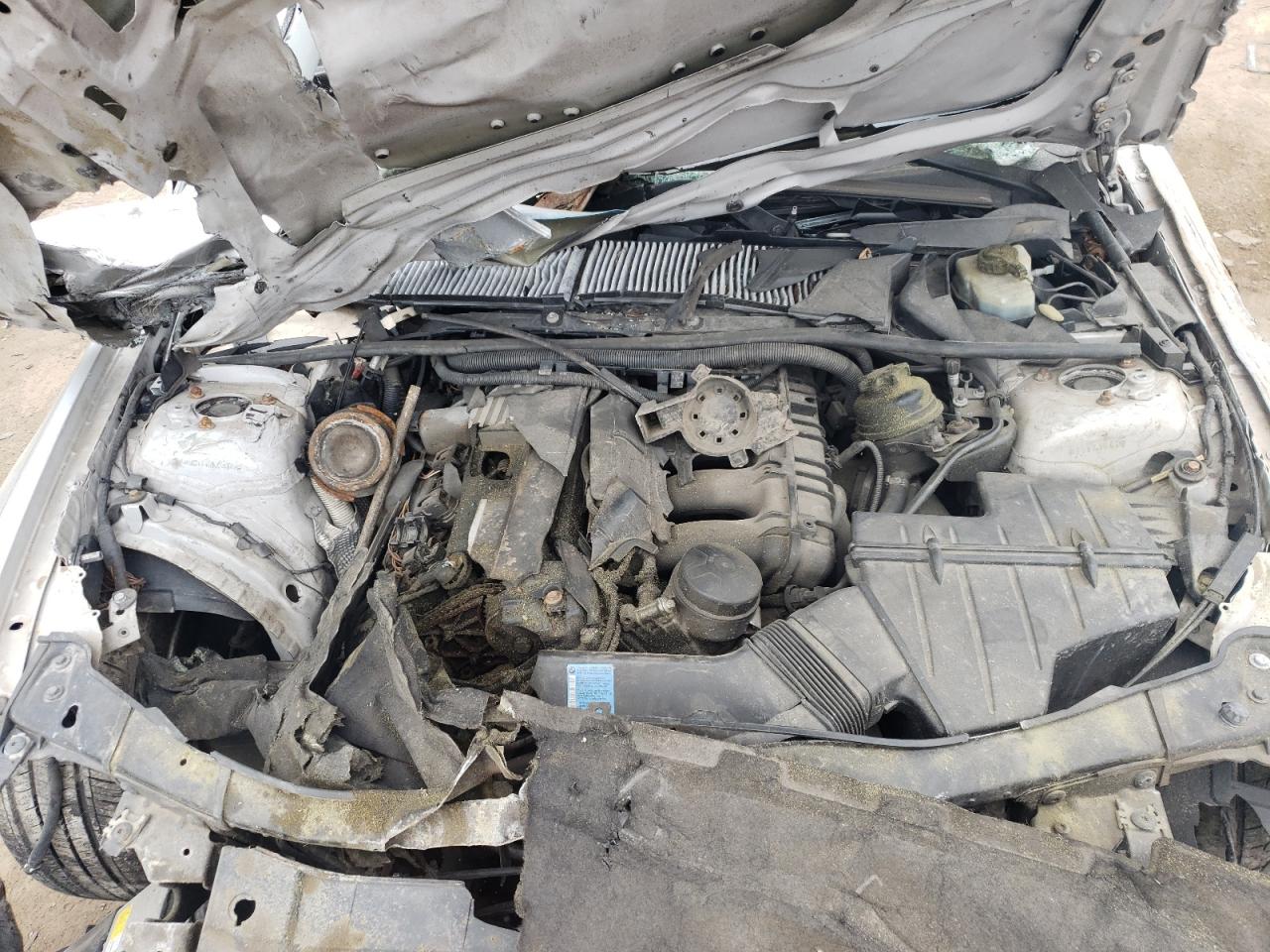 WBAVC93587KX53165 2007 BMW 328 Xi