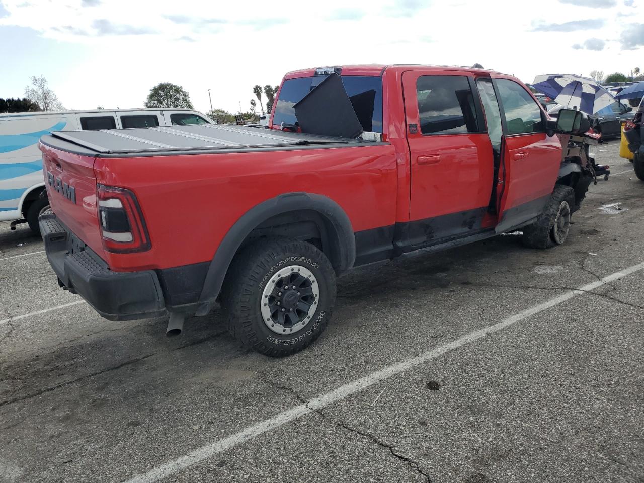 2021 Ram 2500 Powerwagon vin: 3C6TR5EJ3MG679126