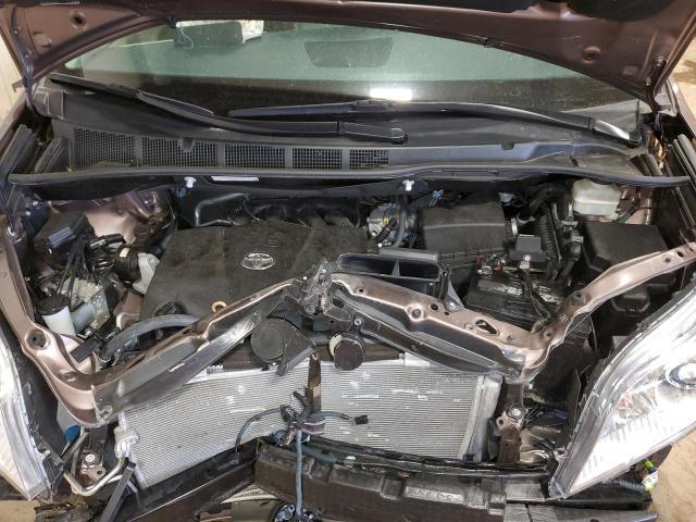 2020 Toyota Sienna - Image 12