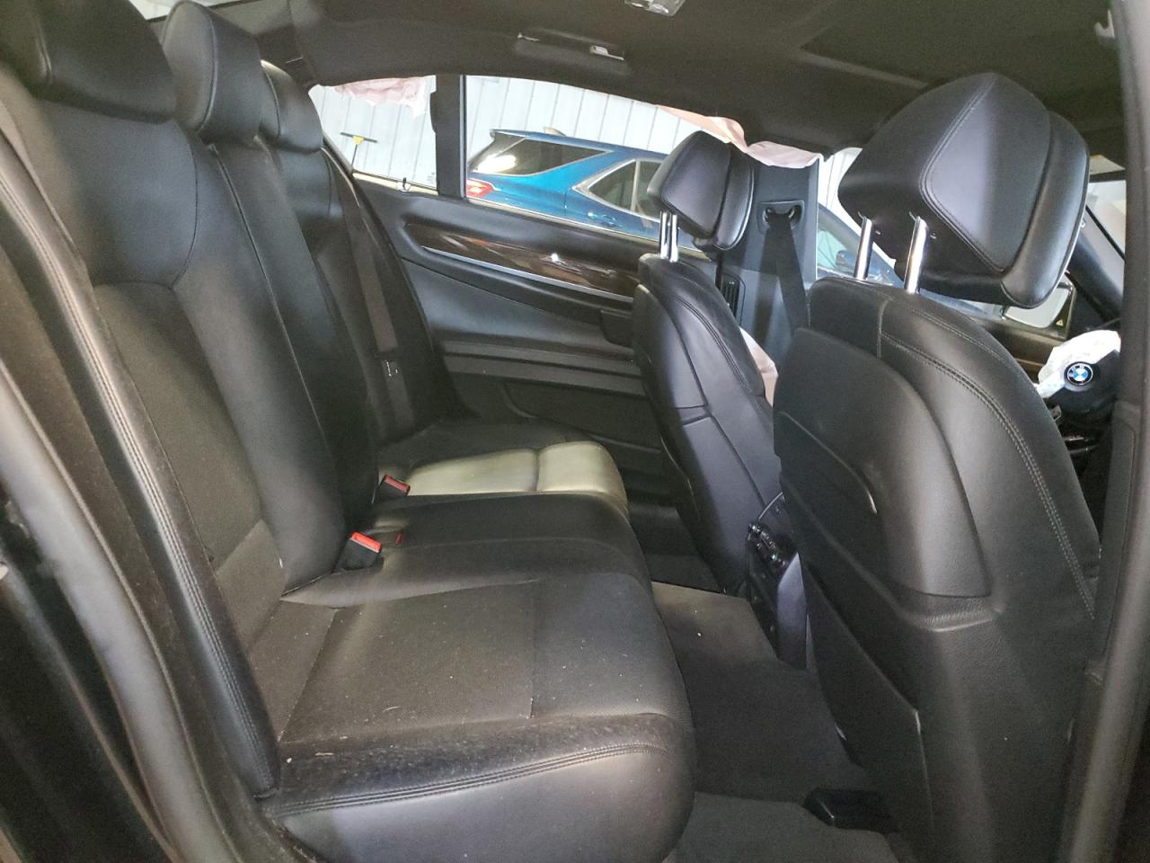 WBAYB6C53DD223572 2013 BMW 750 Xi