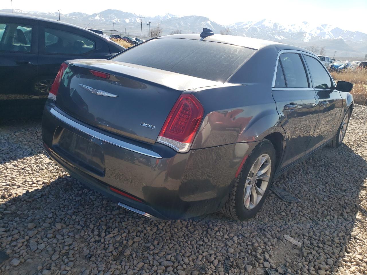 2C3CCAAG1FH872170 2015 Chrysler 300 Limited