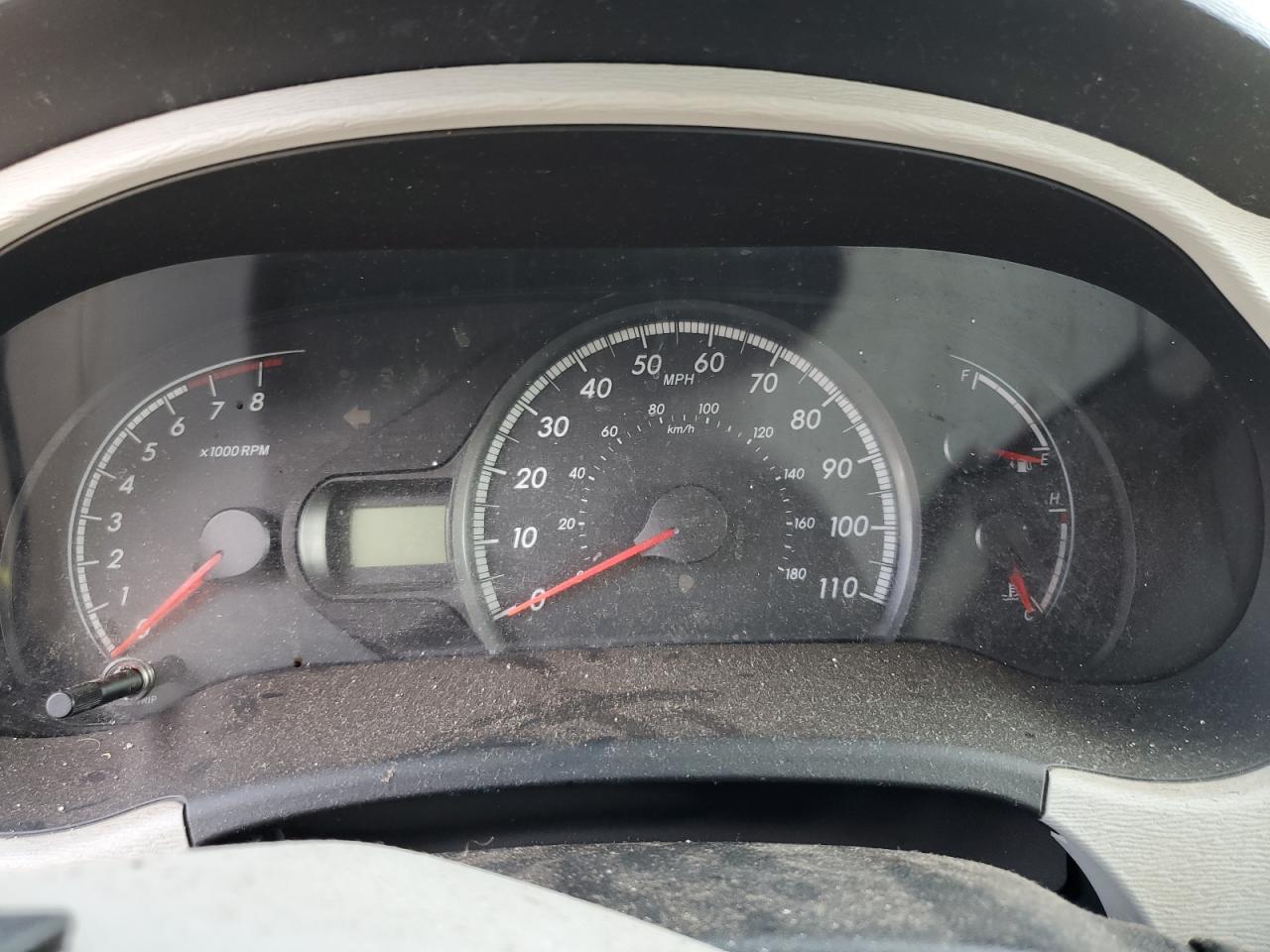 5TDKK3DC0BS090825 2011 Toyota Sienna Le