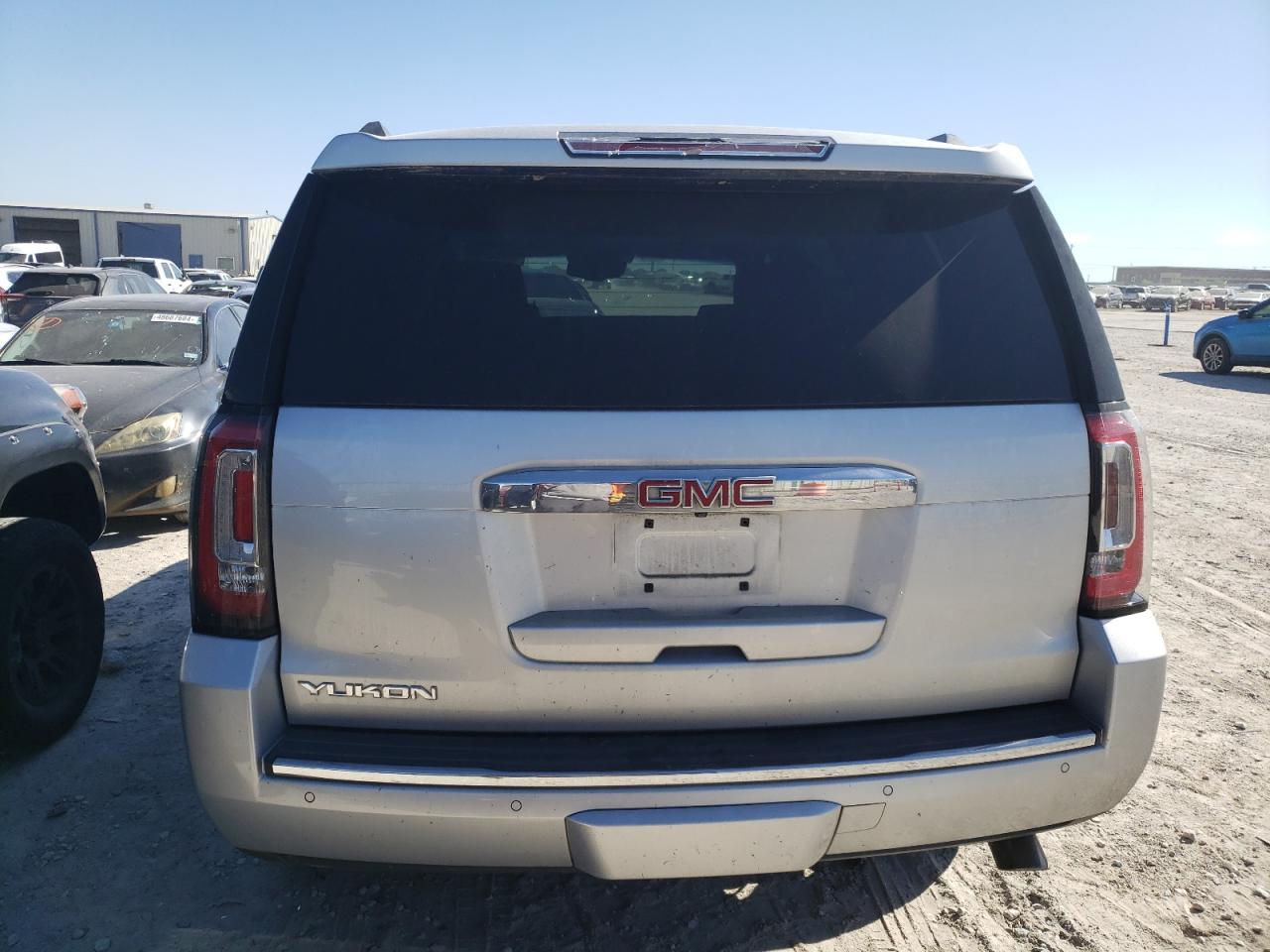 1GKS2CKJ4FR627688 2015 GMC Yukon Denali