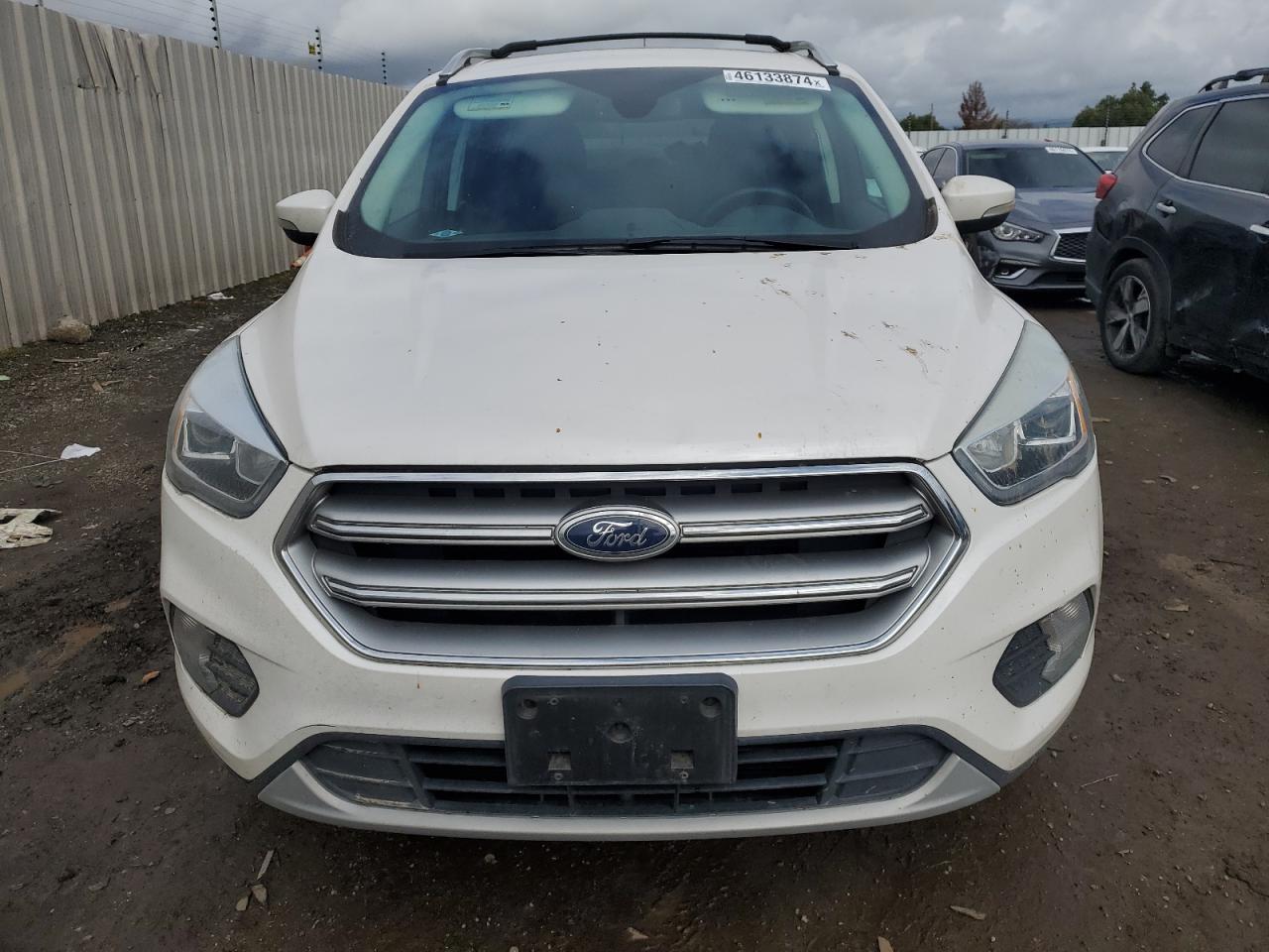 1FMCU0J90HUD42756 FORD ESCAPE 2017