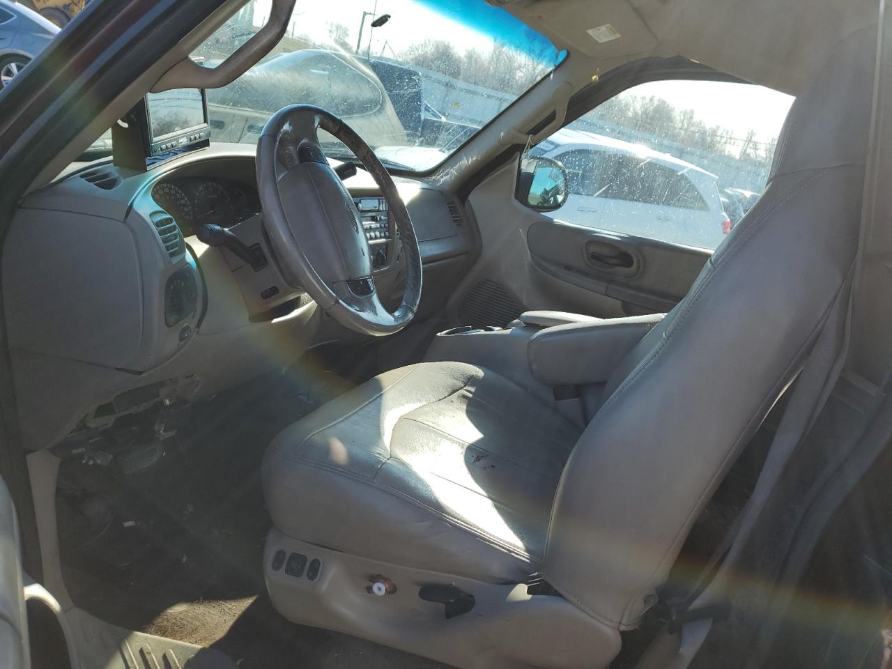 1FTRX17L11NA36485 2001 Ford F150