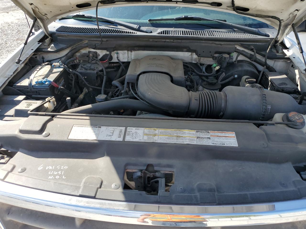 1FTRF07W0YKB16251 2000 Ford F150