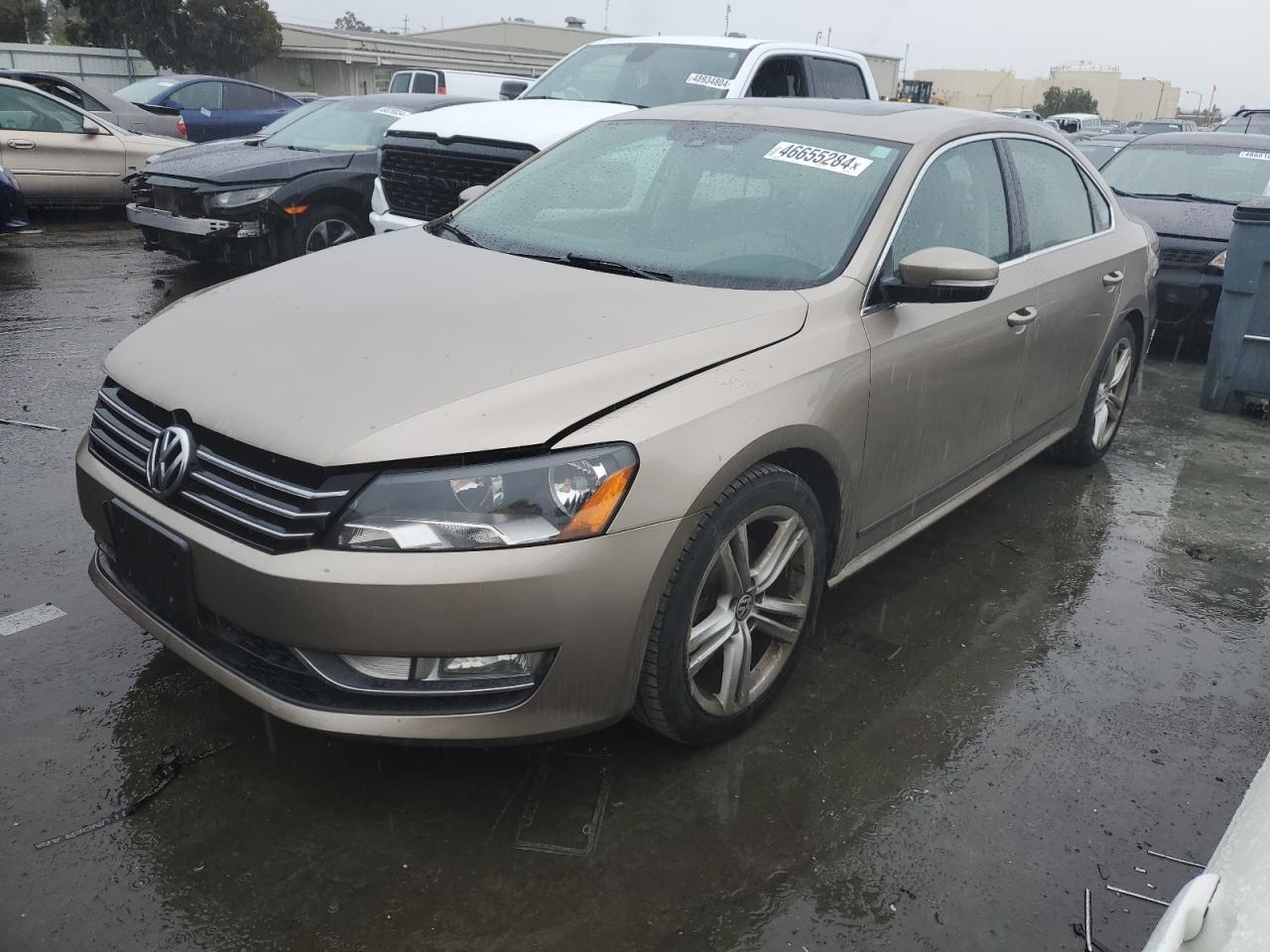 1VWBT7A34FC019009 2015 Volkswagen Passat Se