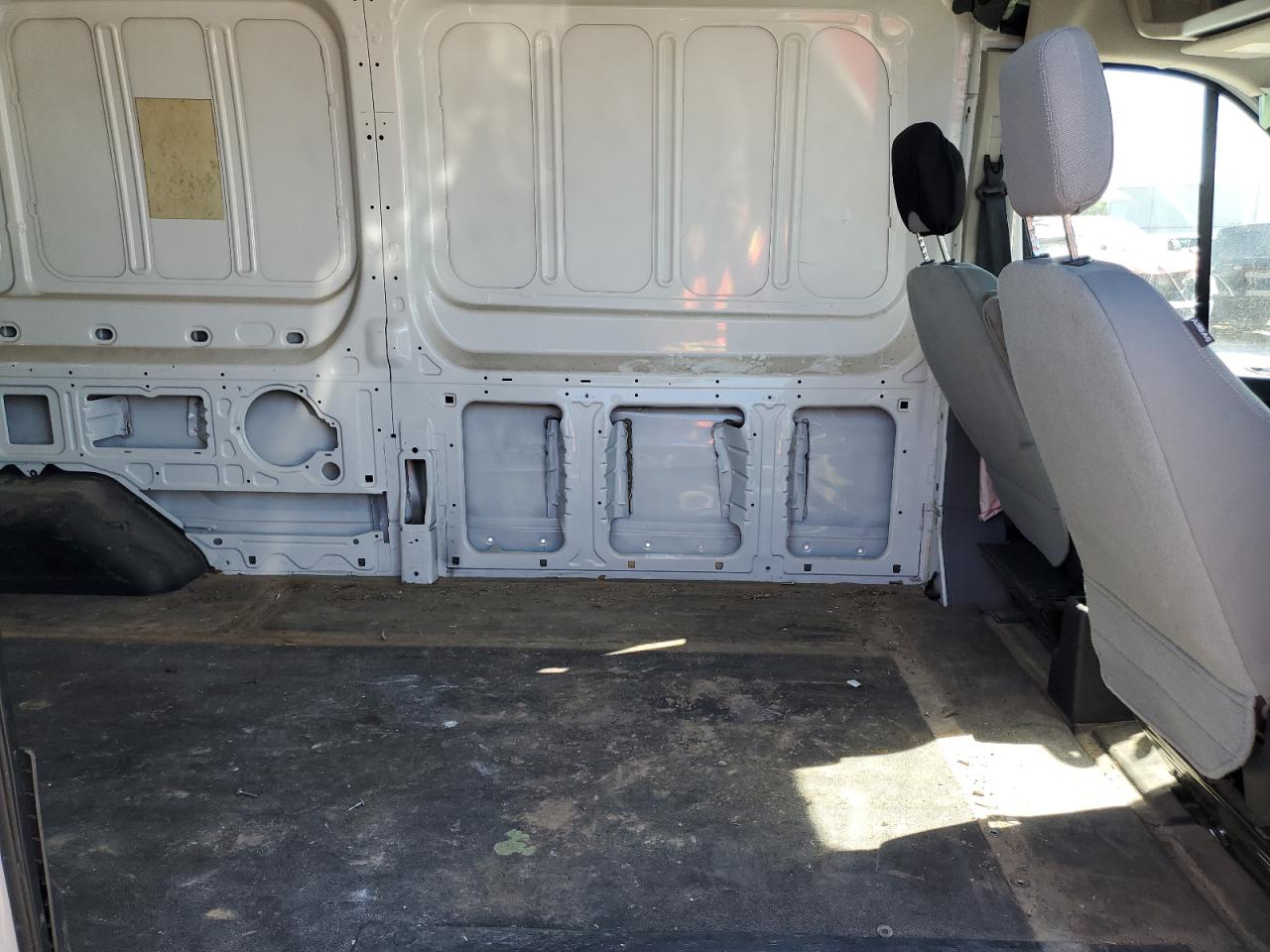 1FTYR2CM1HKA57813 FORD TRANSIT 2017