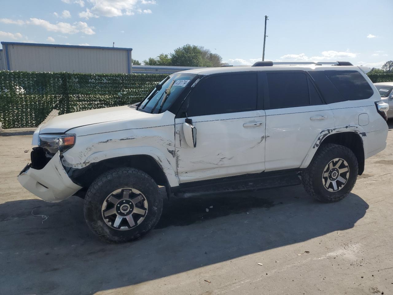 JTEBU5JR3K5666892 2019 Toyota 4Runner Sr5