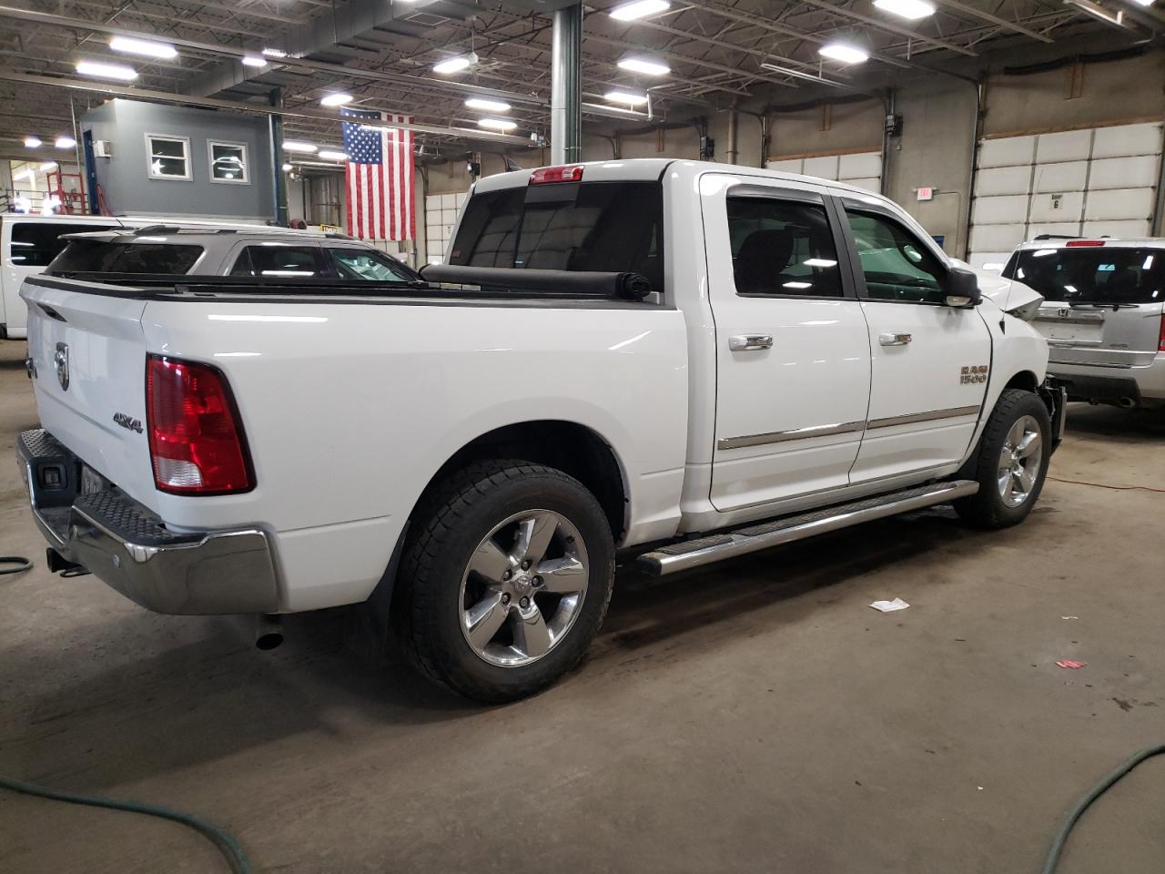 1C6RR7LG2GS363517 2016 Ram 1500 Slt