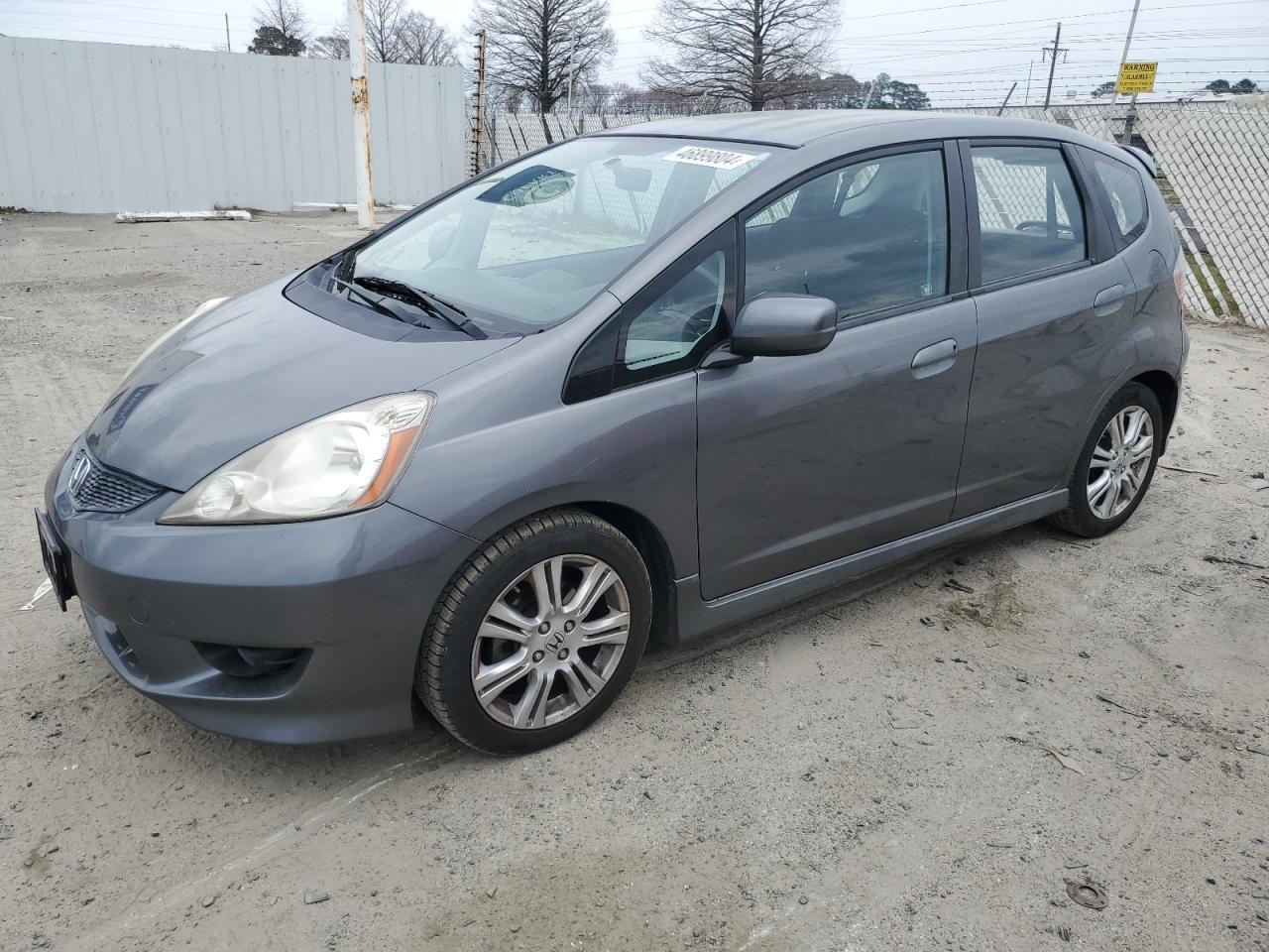 JHMGE8H56BS006860 2011 Honda Fit Sport