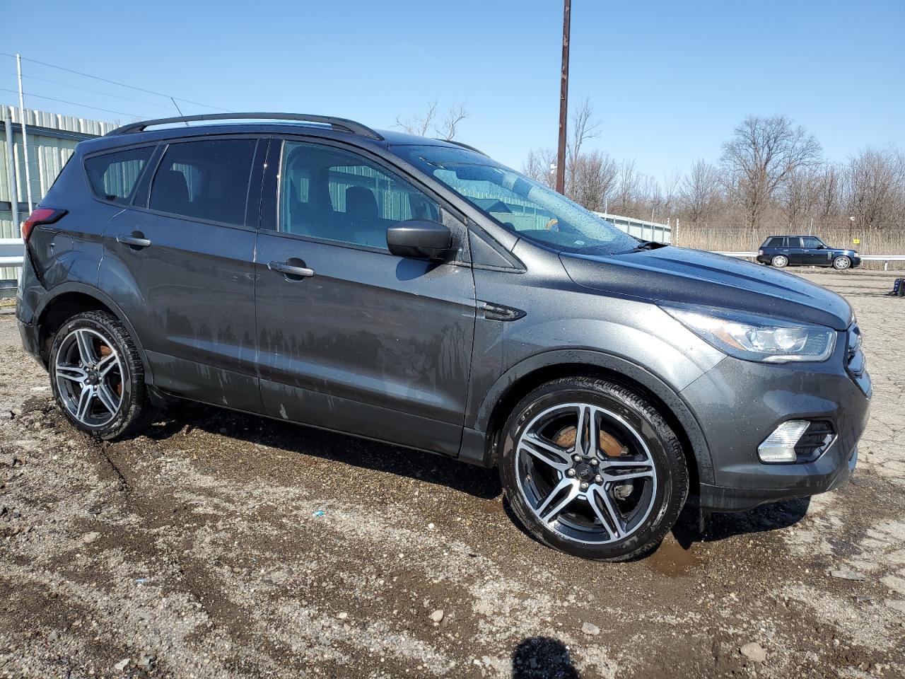 1FMCU0HD7KUA77822 FORD ESCAPE 2019