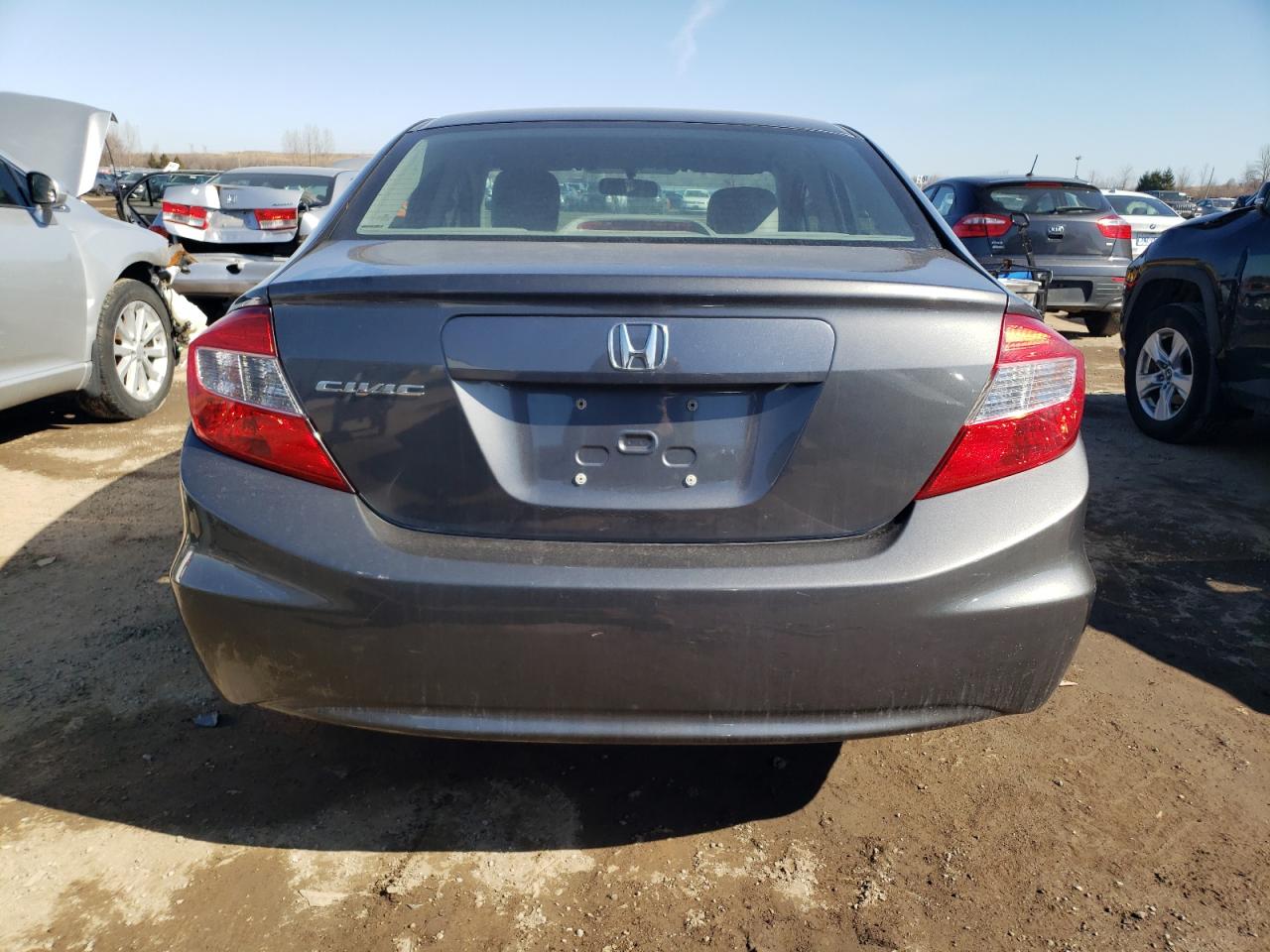 2HGFB2F47CH061597 2012 Honda Civic Lx