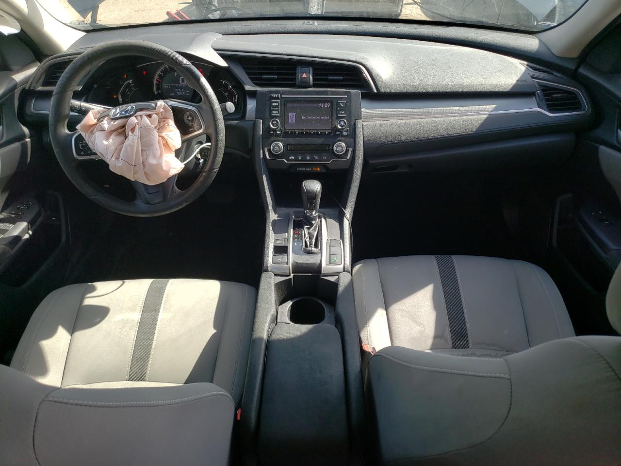 2HGFC2F53JH574168 2018 Honda Civic Lx