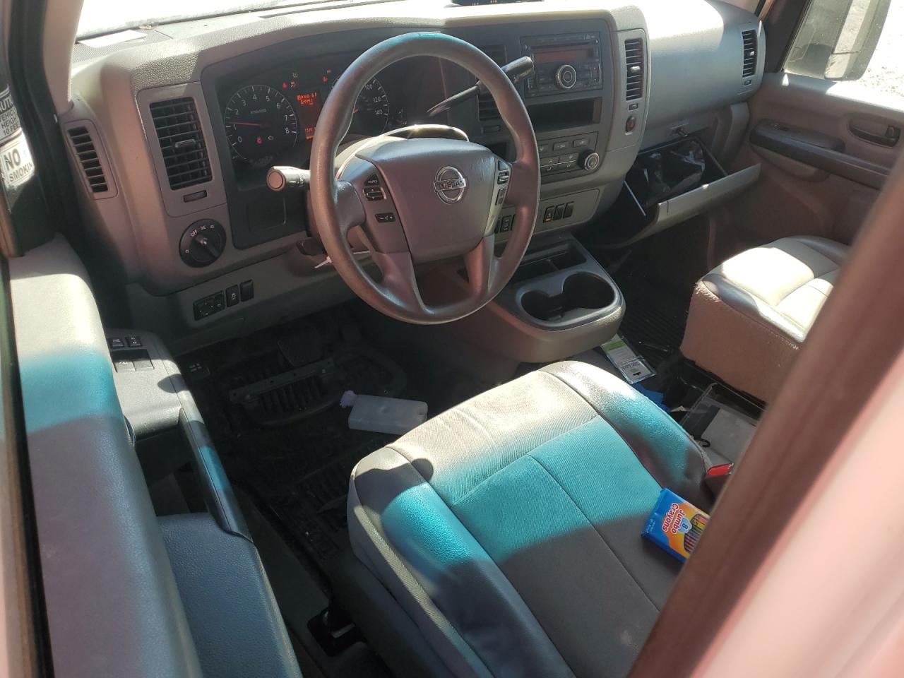 1N6BF0LY3HN809870 NISSAN NV 2017