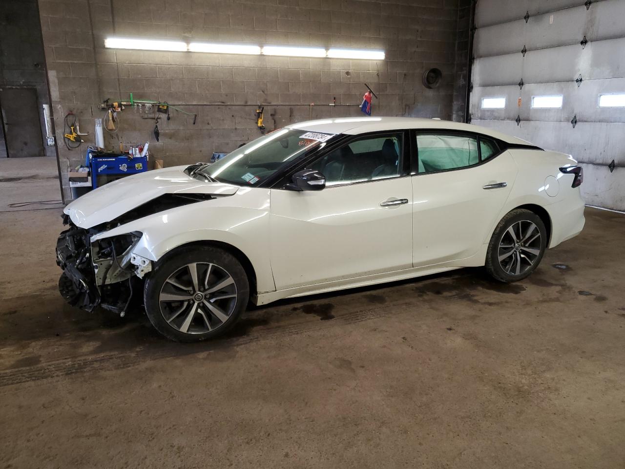 1N4AA6AV6KC370469 NISSAN MAXIMA 2019