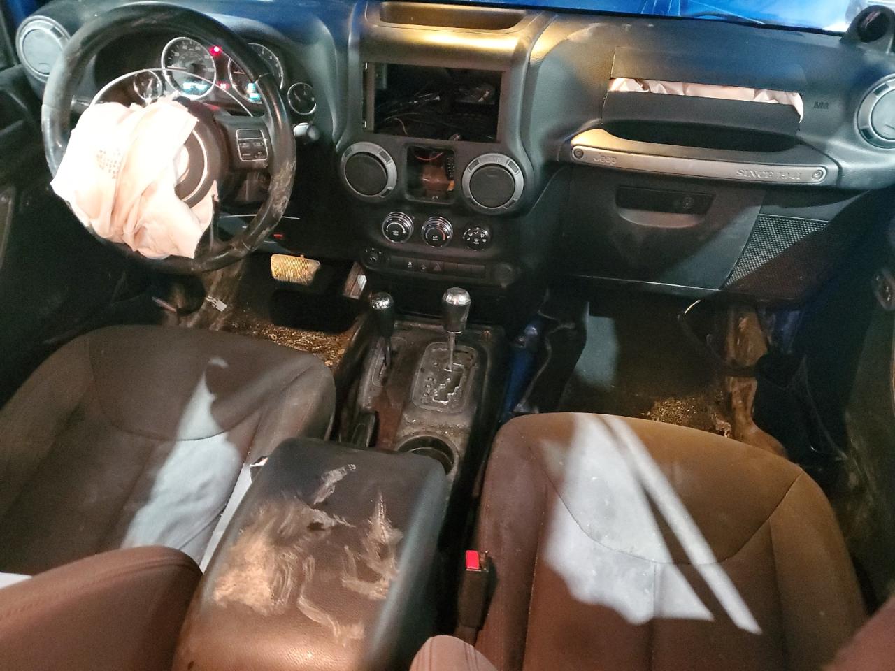 1C4HJWDG9EL227767 2014 Jeep Wrangler Unlimited Sport