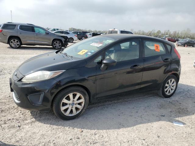 Lot #2389880310 2012 FORD FIESTA SE salvage car