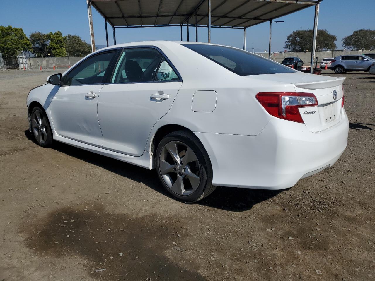 4T1BF1FK5EU341640 2014 Toyota Camry L