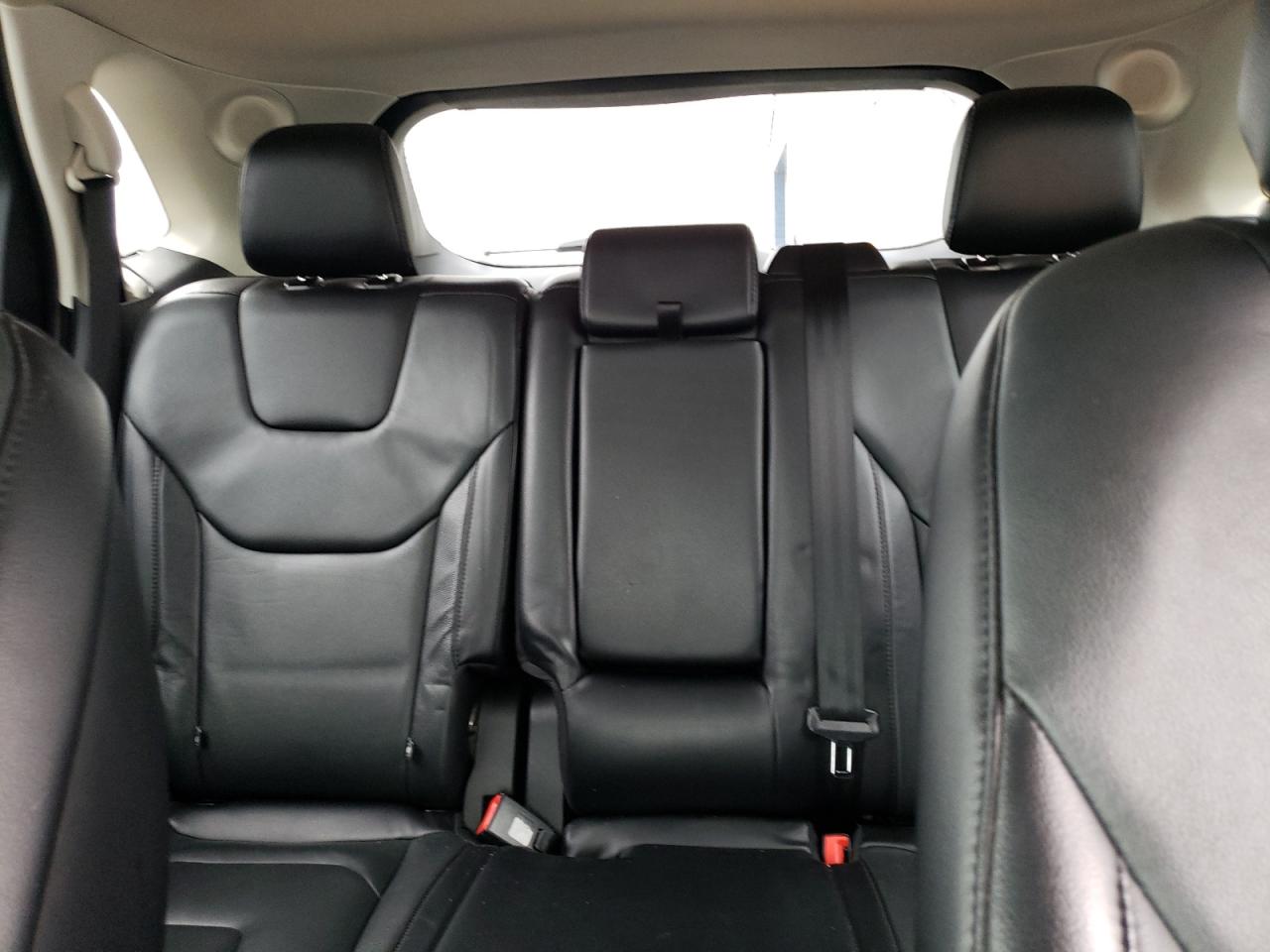 2FMPK3K95KBB14174 FORD EDGE 2019