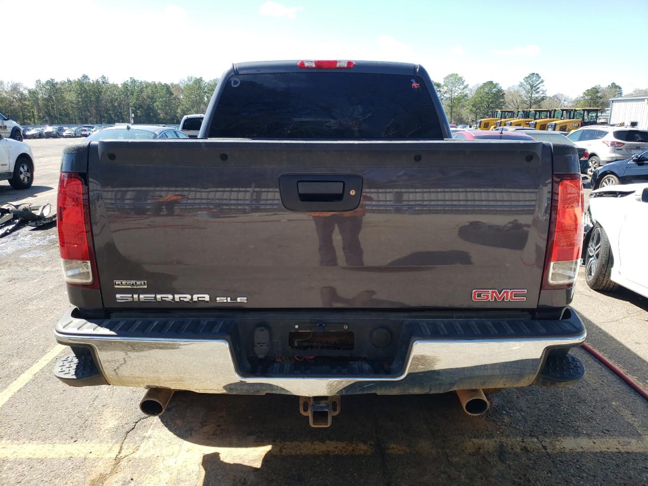 3GTP2VE38BG145326 2011 GMC Sierra K1500 Sle