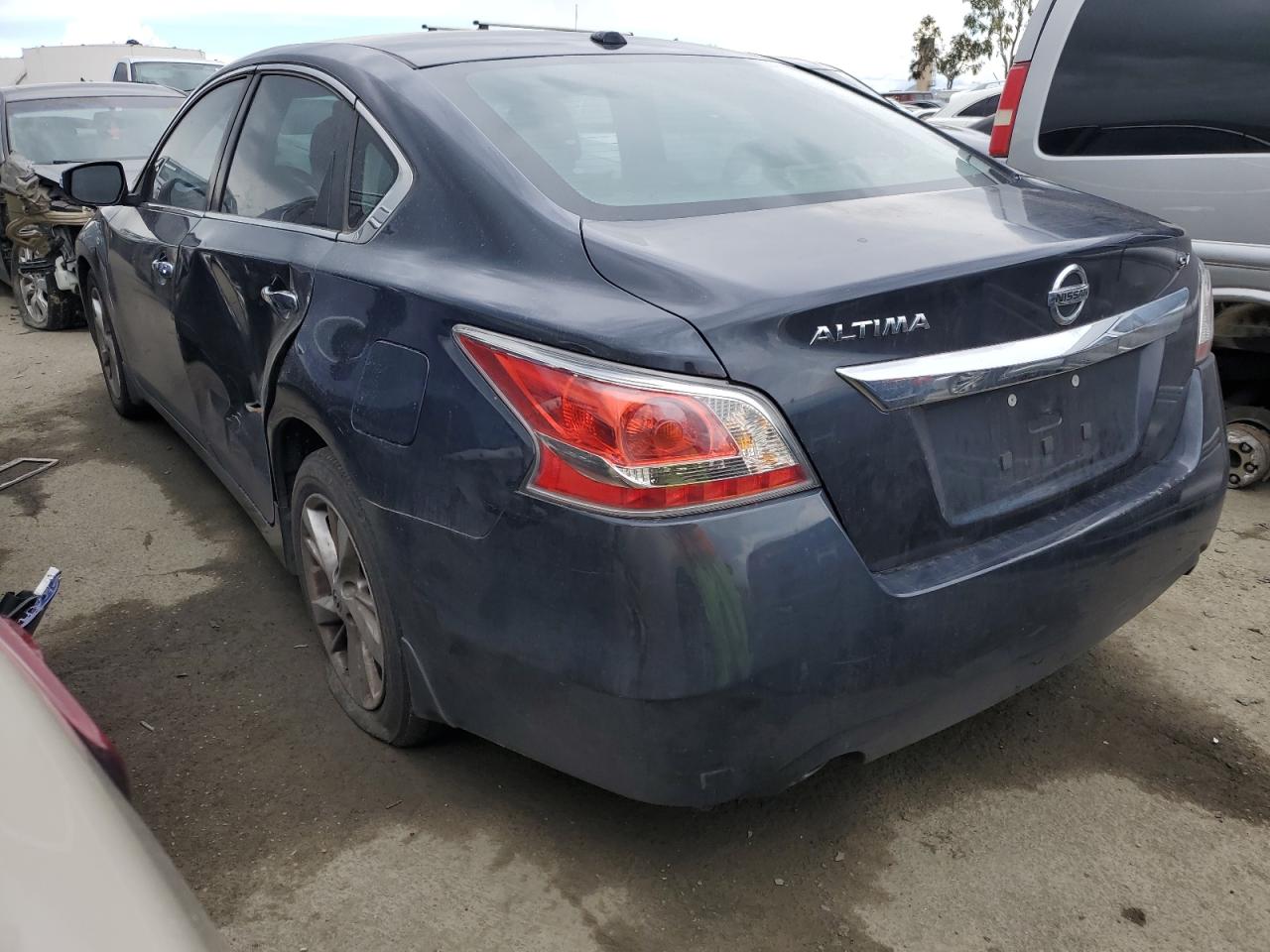 1N4AL3AP8FC465065 2015 Nissan Altima 2.5