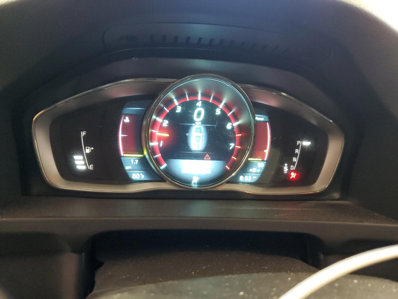 yv1612sb4f1186365 YV1612SB4F1186365 2015 Volvo V60 Premier