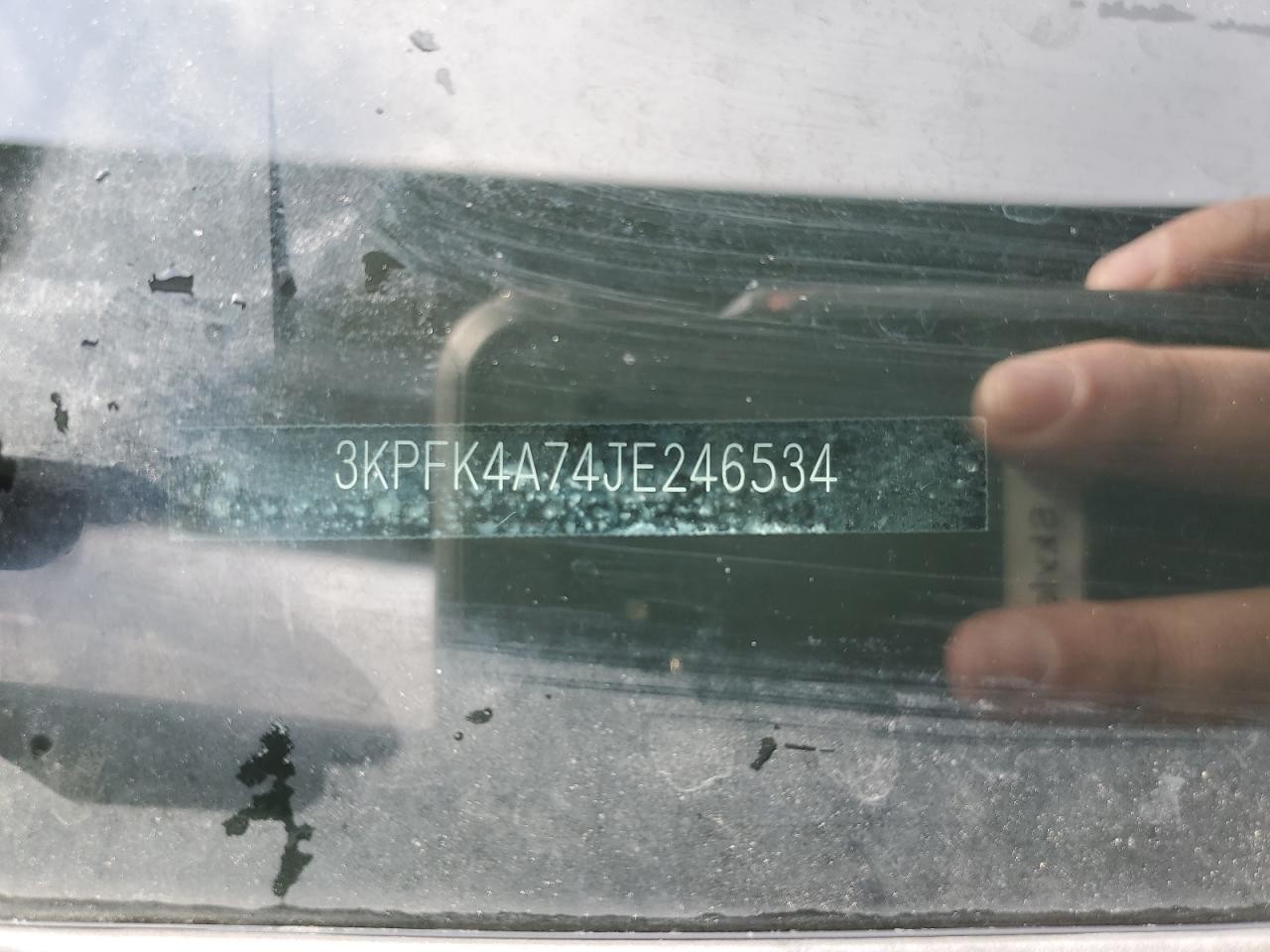 3KPFK4A74JE246534 2018 Kia Forte Lx