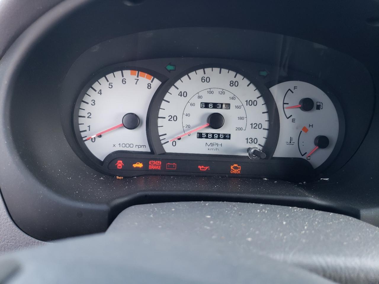 KMHCG35C32U166047 2002 Hyundai Accent Gs