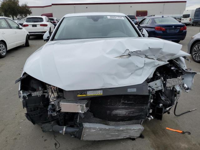 2019 Audi A4 Premium Plus VIN: WAUENAF4XKN014353 Lot: 48691754